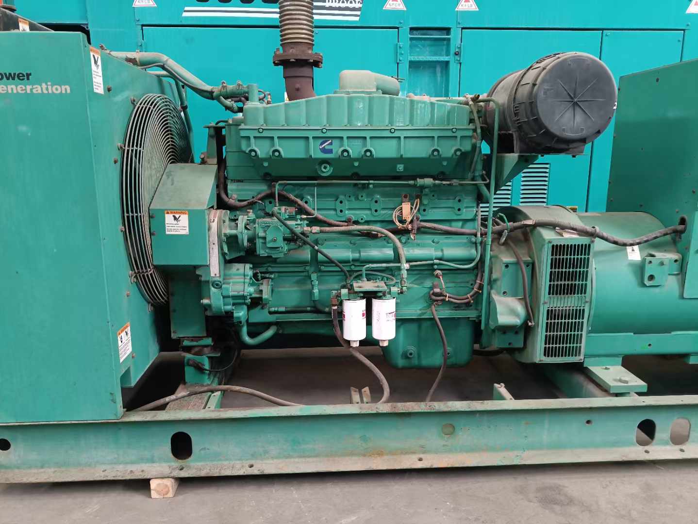 崇阳过载会对 600kW 柴油发电机组造成哪些损害？