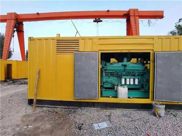 崇阳冬季低温环境下，500KW发电机组应该选择什么类型的启动电瓶？