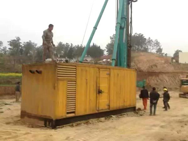 崇阳如何判断水冷式机油散热器密封件是否需要更换？